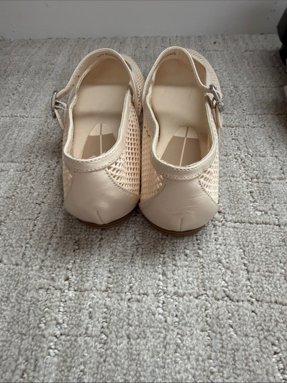 Dolce Vita Cream Mesh Mary Jane Flats with Adjustable Strap, worn once, size 8 - Picture 2 of 3